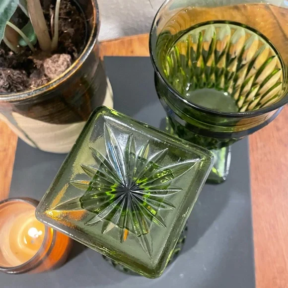 Vintage Indiana Glass Mt. Vernon Avocado Green Goblets – Set of 2 - Picture 4 of 4